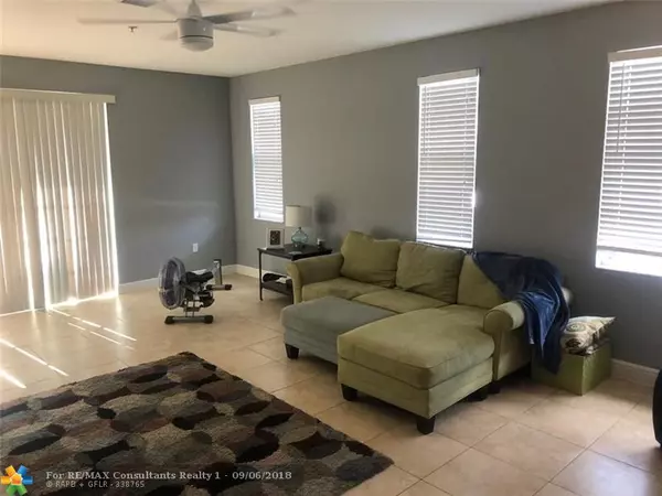 Lake Worth, FL 33460,219 N L St  #105