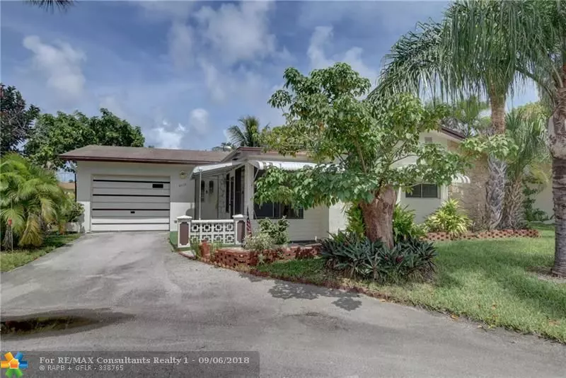 2518 SW Natura Blvd, Deerfield Beach, FL 33441