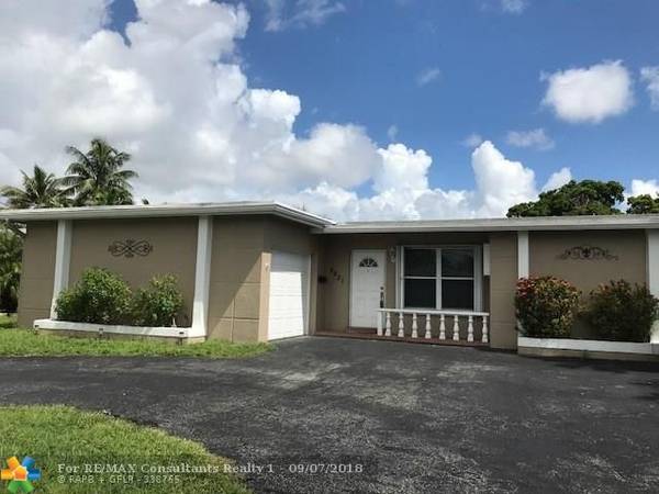 8621 NW 26th Pl, Sunrise, FL 33322