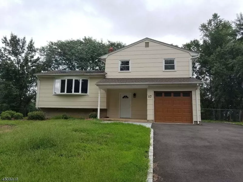 17 CHURCHILL RD, East Brunswick Twp., NJ 08816