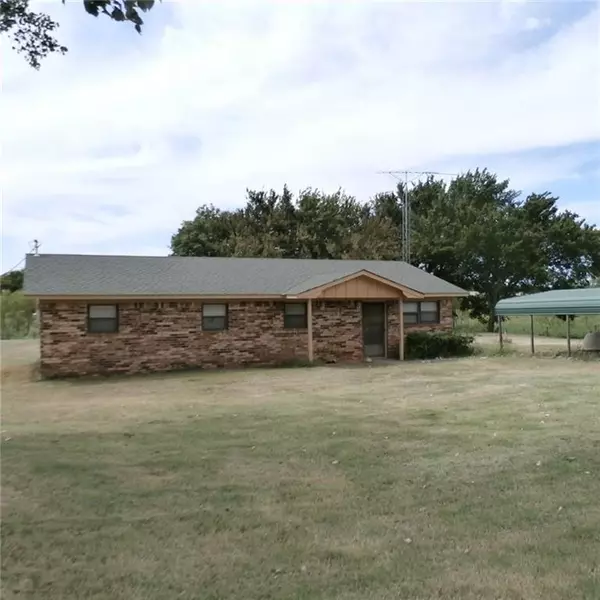 2982 County Street 2800, Ninnekah, OK 73067