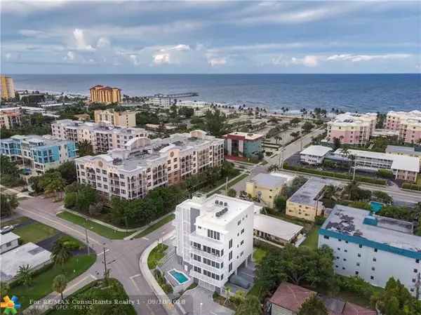 Deerfield Beach, FL 33441,1900 SE 2 ST  #201