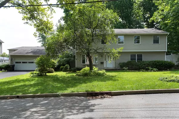 210 FREDRICK ST, Paramus Boro, NJ 07652