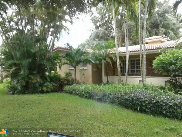 Plantation, FL 33317,625 Ixora Ln