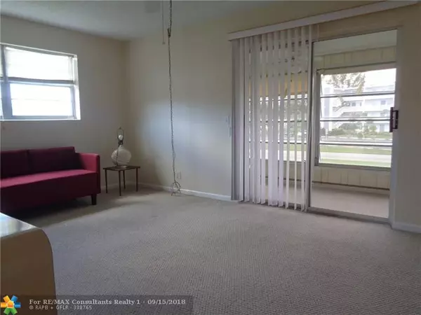 Deerfield Beach, FL 33442,281 Farnham L  #281