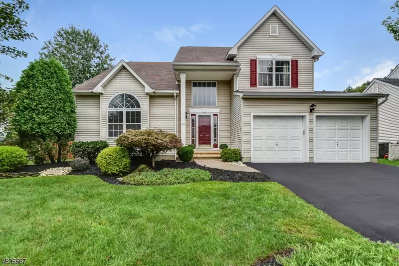 24 TREEVIEW CIR, Scotch Plains Twp., NJ 07076