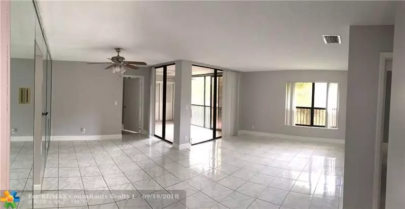 Coconut Creek, FL 33066,2789 Carambola Cir  #1961