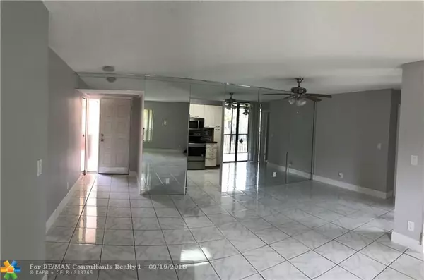 Coconut Creek, FL 33066,2789 Carambola Cir  #1961