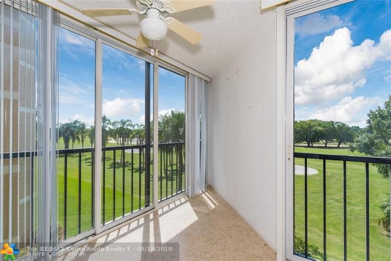 Weston, FL 33326,16300 Golf Club Rd  #317