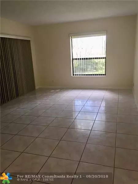 Coconut Creek, FL 33066,4071 Carambola Cir  #2933