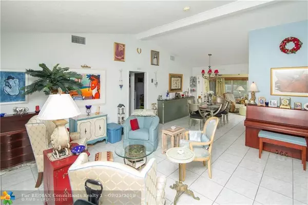 Lauderdale By The Sea, FL 33308,234 Avalon Ave