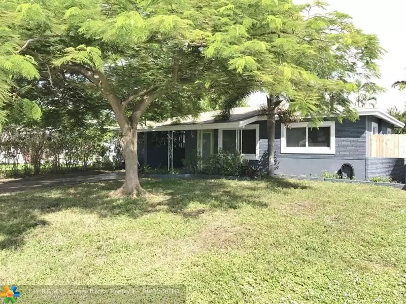 251 NE 43rd St, Oakland Park, FL 33334