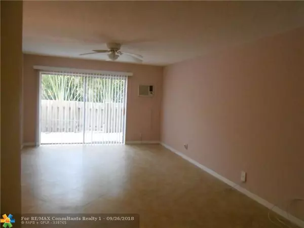 Fort Lauderdale, FL 33306,3220 Bayview Dr  #112