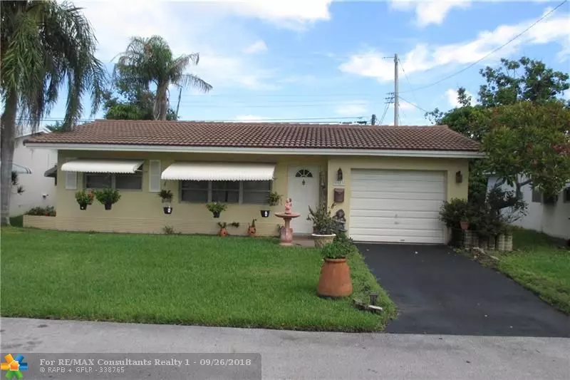 2621 NW 53rd St, Tamarac, FL 33309