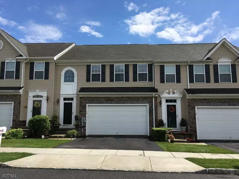 Washington Boro, NJ 07882,10 WASHINGTON SQUARE CIR