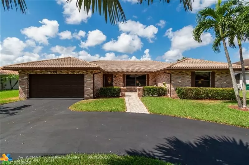 Coral Springs, FL 33071,674 NW 111th Way