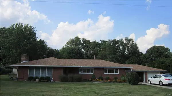 21 E Routzong Drive, Fairborn, OH 45324