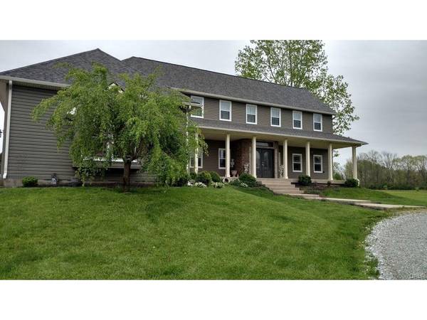 7655 E Walnut Grove, Troy, OH 45373