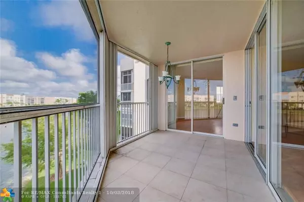 Tamarac, FL 33321,7571 GRANVILLE  #312