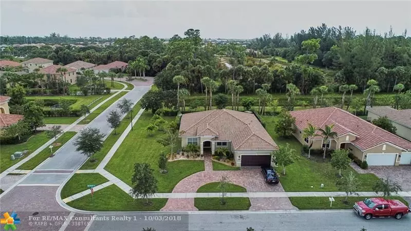 Royal Palm Beach, FL 33411,9123 Winterhaven Cir