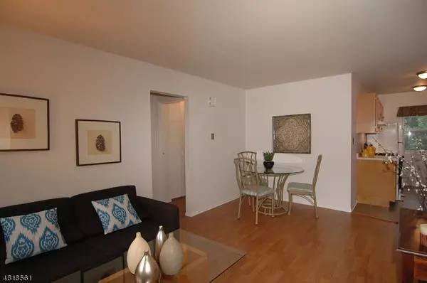 725 JORALEMON ST UNIT 117 #117, Belleville Twp., NJ 07109