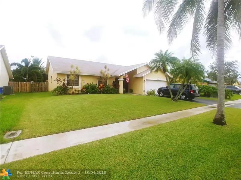 9340 NW 31st Pl, Sunrise, FL 33351