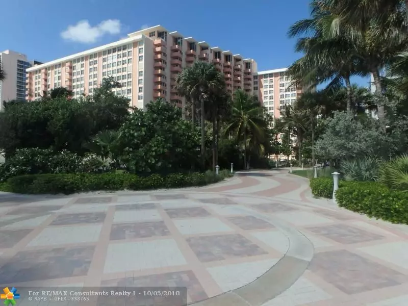 2899 Collins Ave  #1503, Miami Beach, FL 33140