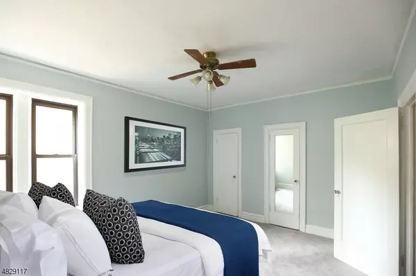 117 KENSINGTON AVE #201, Jersey City, NJ 07304