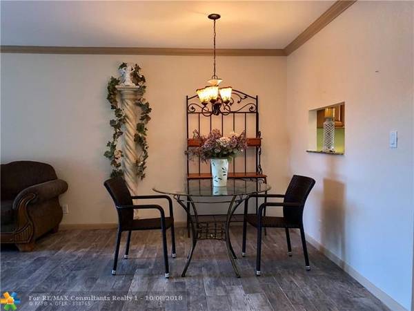 5002 NW 35th St  #209,  Lauderdale Lakes,  FL 33319