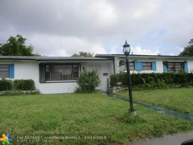 1525 NE 136th St, North Miami, FL 33161