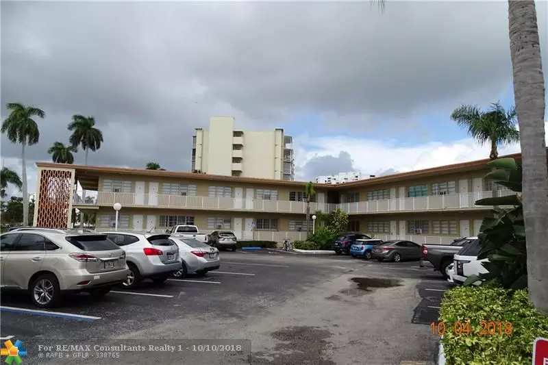 Hallandale, FL 33009,26 Diplomat Pkwy  #2261