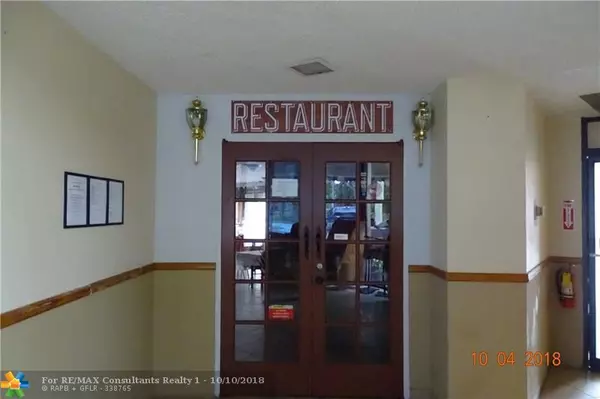 Hallandale, FL 33009,26 Diplomat Pkwy  #2261