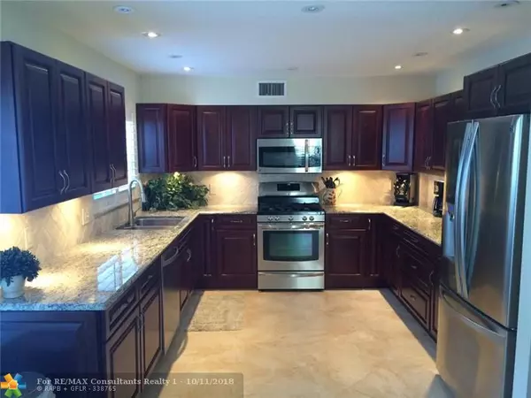 Palm Beach Gardens, FL 33418,408 Woodview Cir