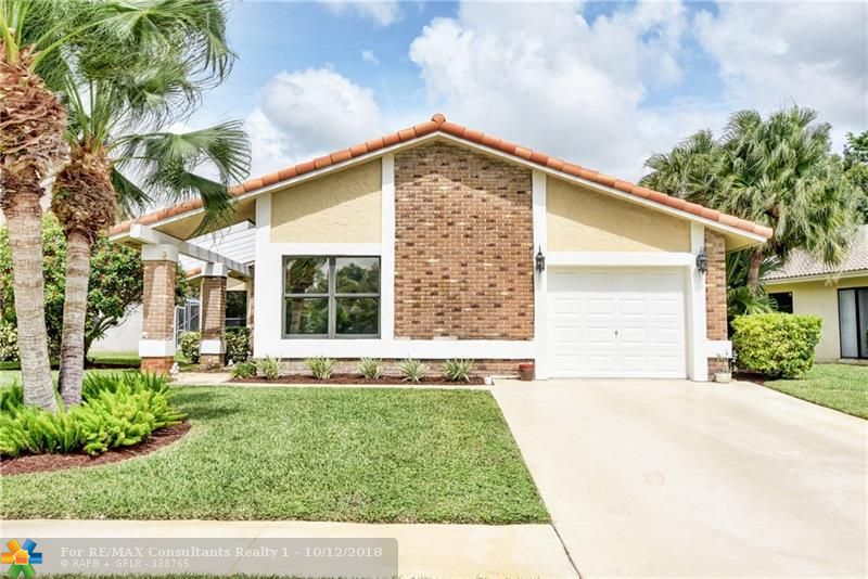 19633 Back Nine Dr, Boca Raton, FL 33498