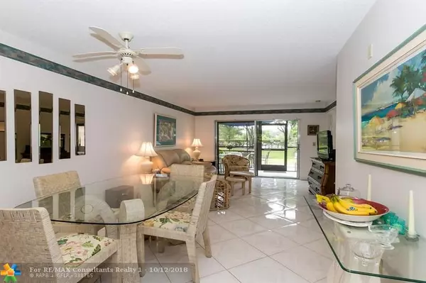 Pompano Beach, FL 33069,2230 N CYPRESS BEND DR  #109