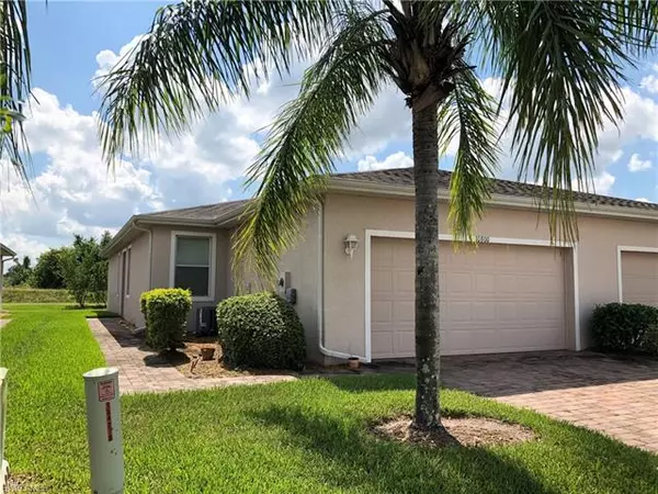 10800 Crossback LN, Lehigh Acres, FL 33936