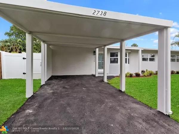 Wilton Manors, FL 33334,2738 NE 1 Way