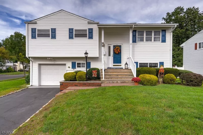 Somerville Boro, NJ 08876,1 FIELDSTONE DR