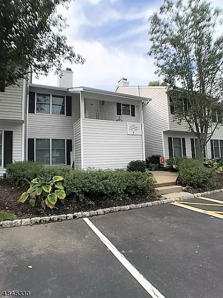 346 PHOEBE CT #346, Readington Twp., NJ 08887