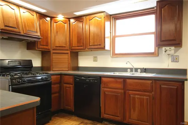 526 Saint Nicholas Avenue, Dayton, OH 45410