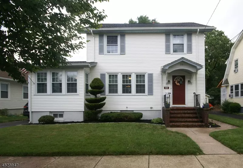 57 FLORENCE AVE, Hawthorne Boro, NJ 07506