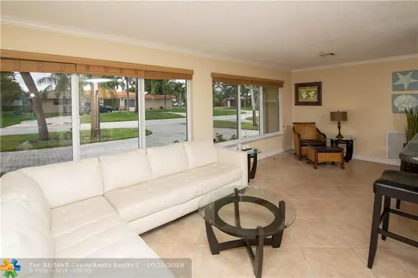 Lauderdale By The Sea, FL 33062,1624 Bel Air Ave