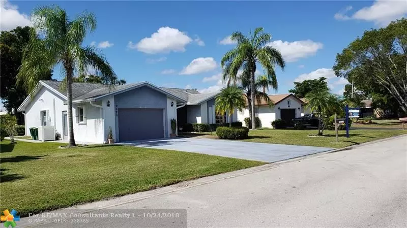 7025 NW 103rd Ave, Tamarac, FL 33321