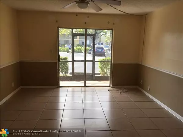 Coral Springs, FL 33065,4114 NW 88th Ave  #106