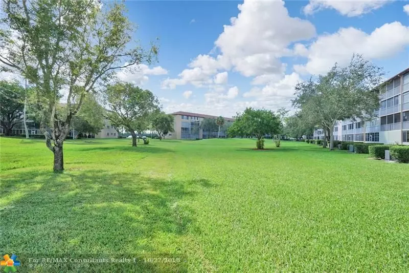 Pembroke Pines, FL 33027,551 SW 135th Ave  #404 B