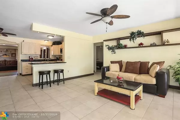 Pompano Beach, FL 33060,161 SE 5th Ct