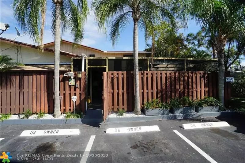 4272 S Landar Dr  #11A, Lake Worth, FL 33463