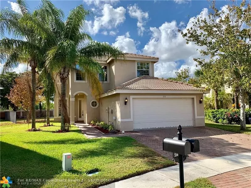 553 Peppergrass Run, Royal Palm Beach, FL 33411