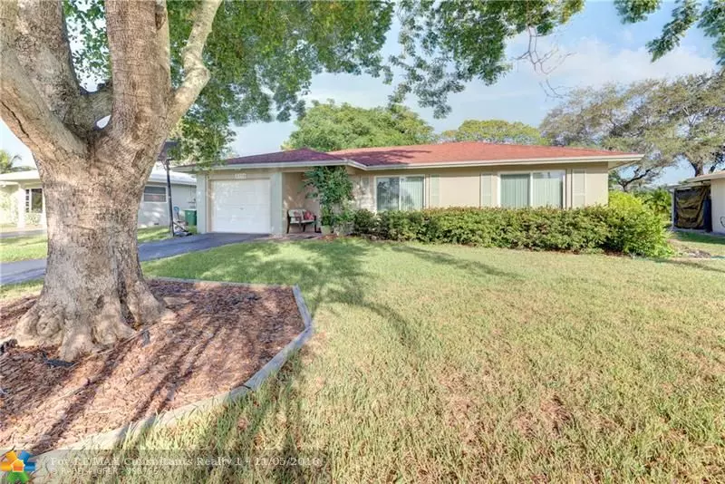 8204 NW 106th Ave, Tamarac, FL 33321