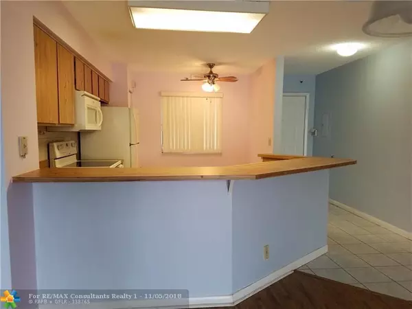 Pompano Beach, FL 33069,2221 Cypress Island Dr  #405